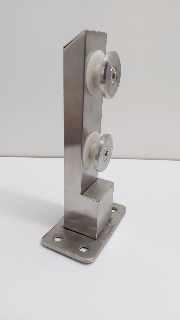 Chân kẹp kính hộp 20*40 cho lan can kính - Trụ inox lan can kính