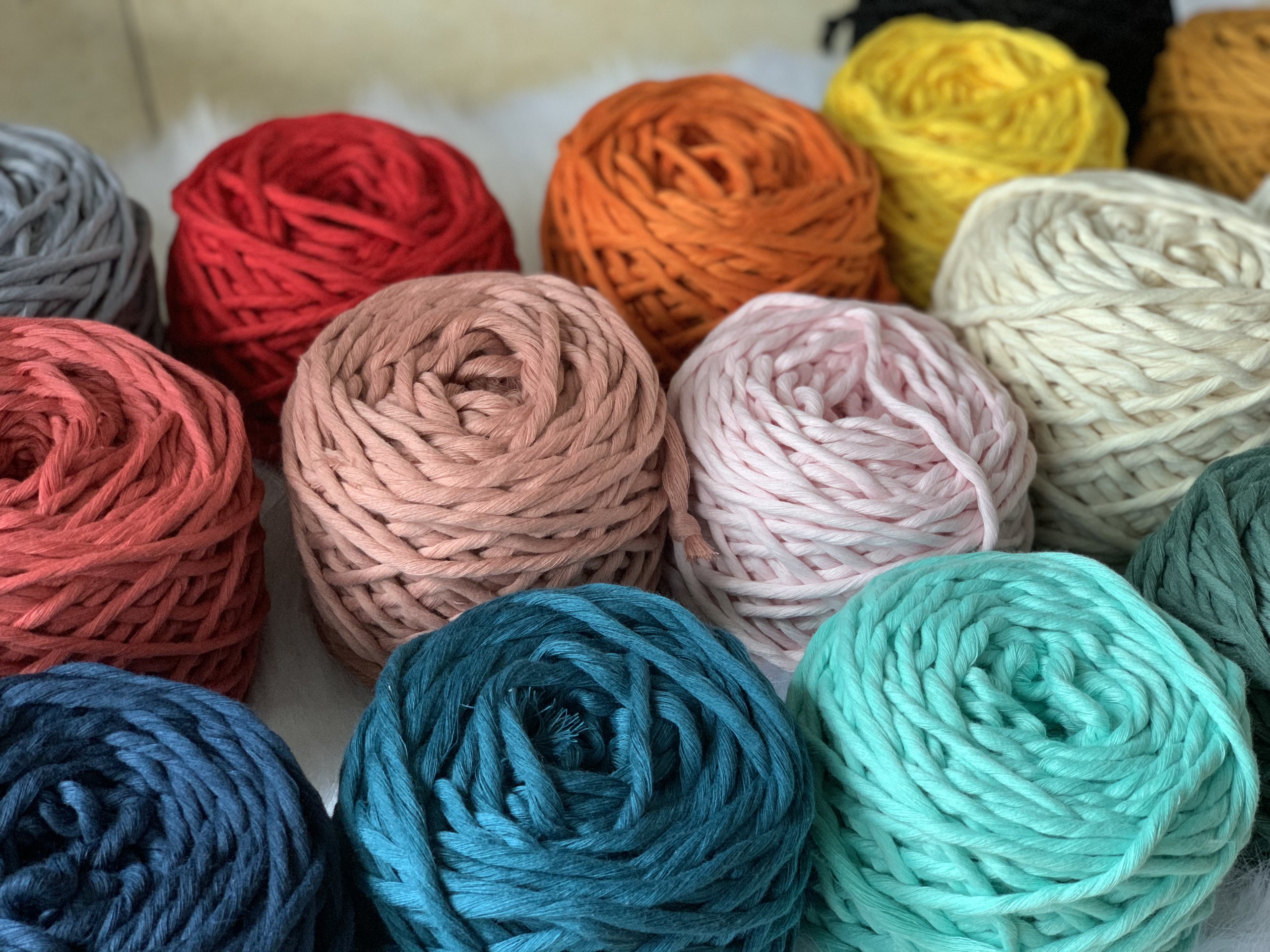Dây thừng đan macrame, dây cotton -1 xoắn . 3mm và 5mm . nhiều màu sắc ( 0,5KG )
