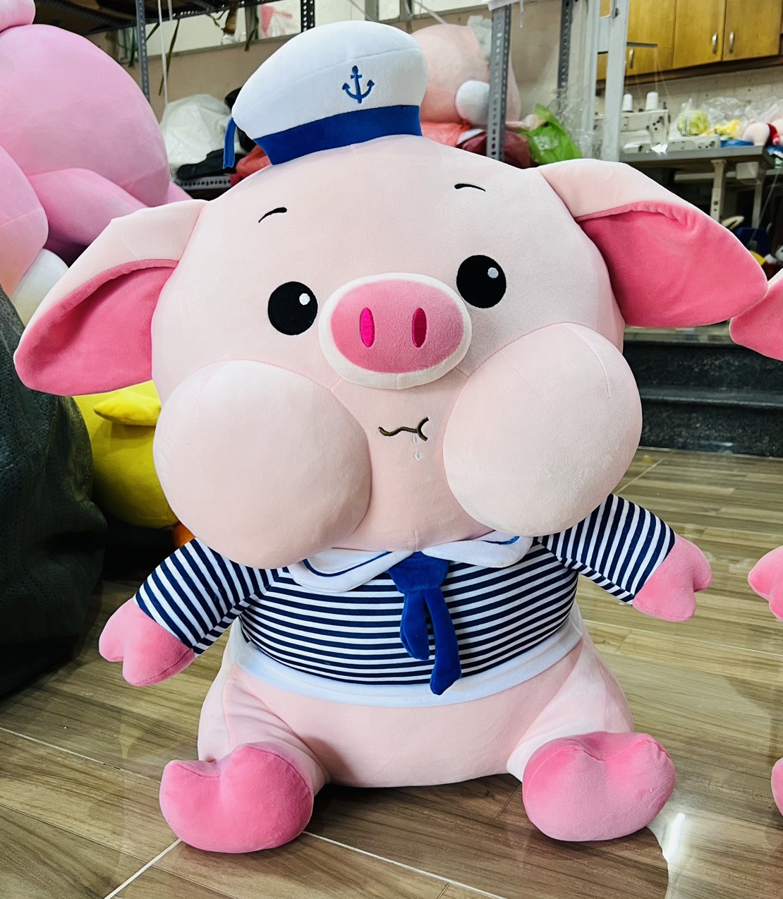 Gấu bông heo hải quân má bự