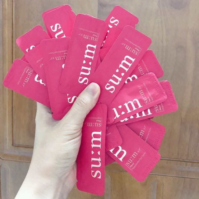 [HCM]Combo 10 gói kem mặt SUM đỏ trẻ hóa da