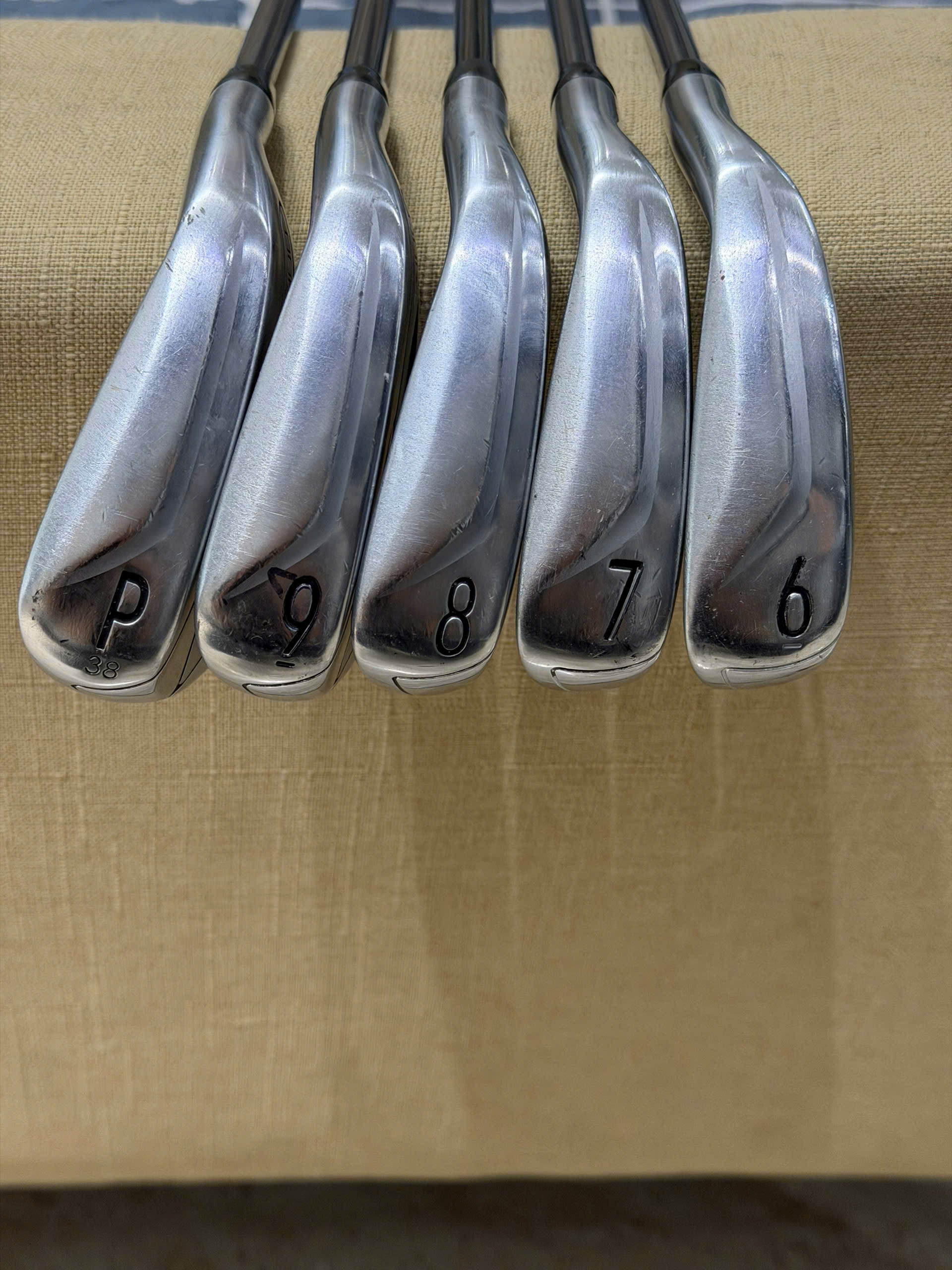 2Nd Set Iron 6,7,8,9,P Titleist T400