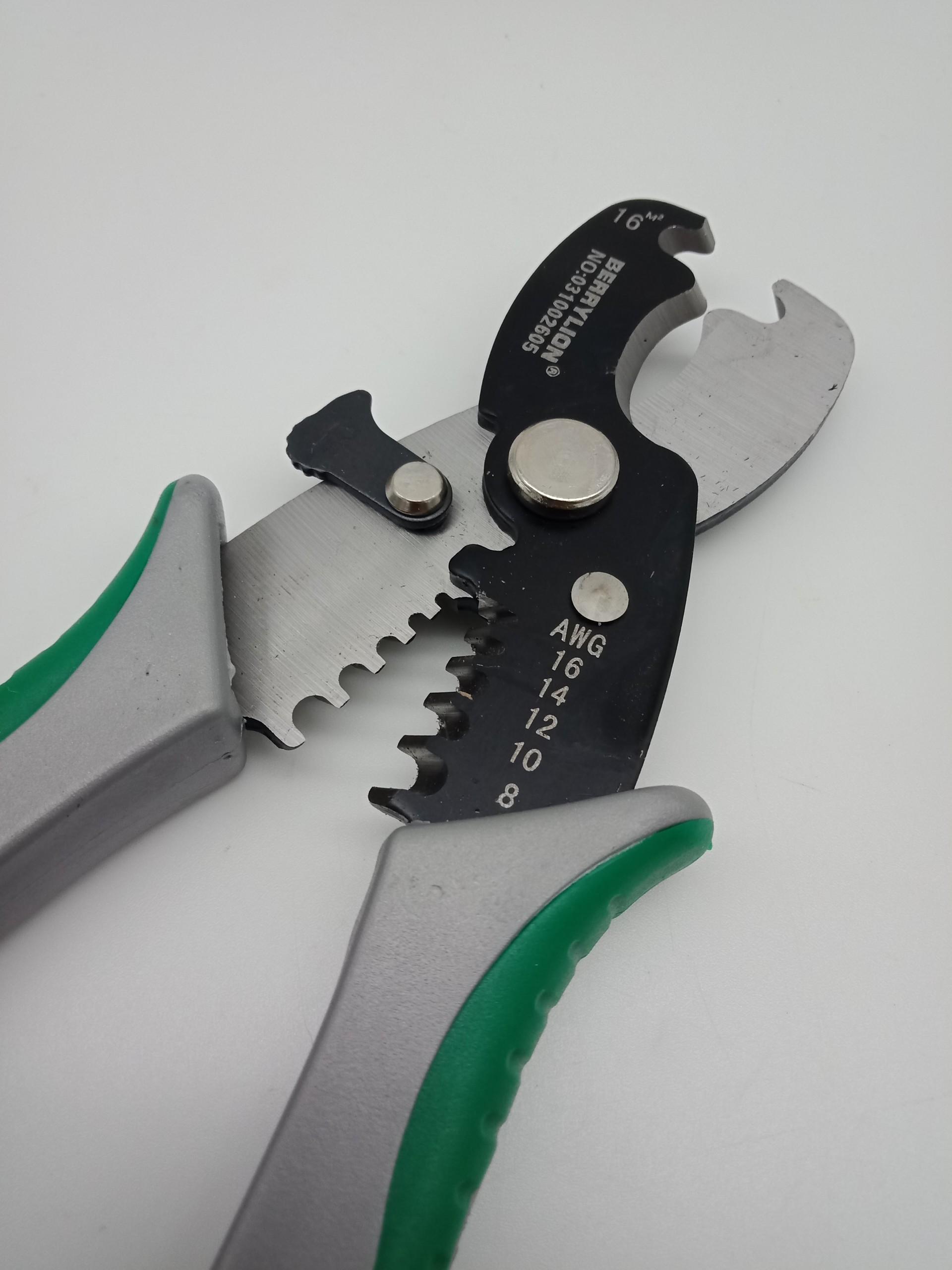 Kìm tuốt dây đa năng hiệu Berrylion