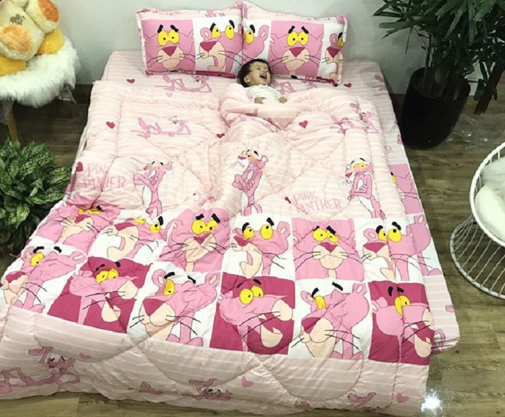 BỘ CHĂN PHAO GA GỐI 5 MÓN COTTON POLY MẪU BÁO HỒNG