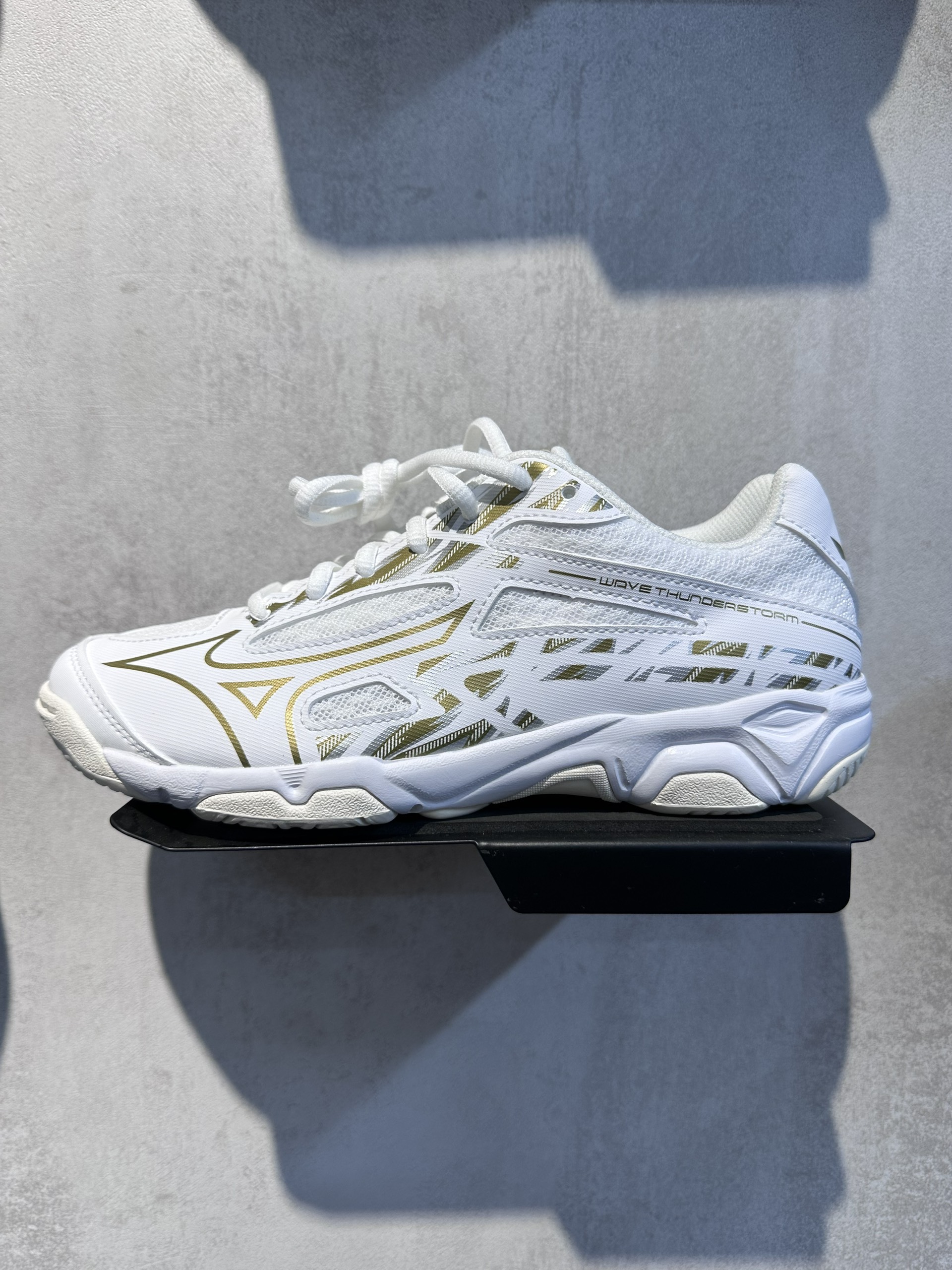 Chính Hãng  Giày Cầu Lông Mizuno WAVE THUNDERSTORM V1GA222158