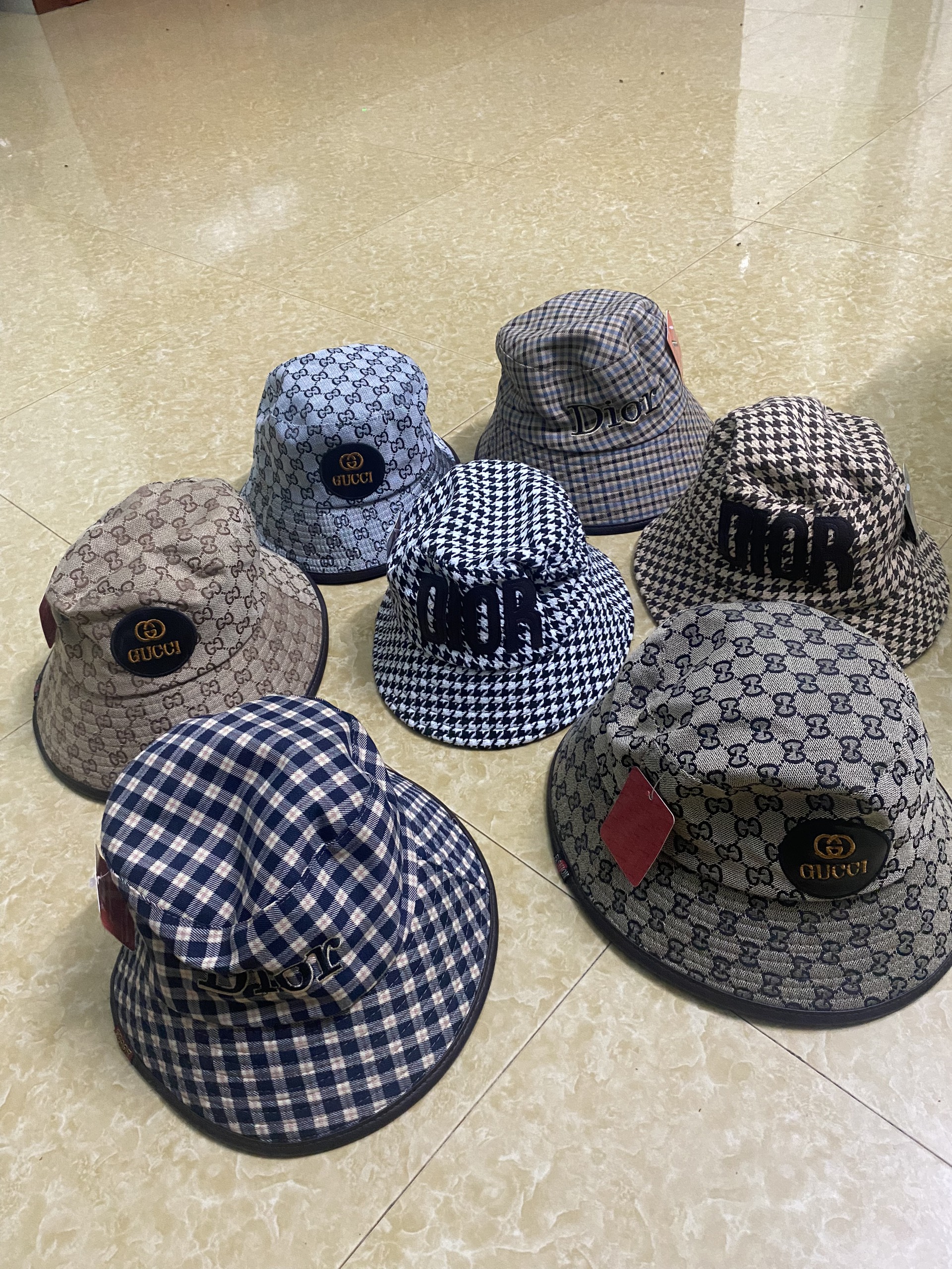 Has anybody bought a Dior bucket hat from dhgate any good sellers you  recommend with good reviews selling this  rDhGateReps