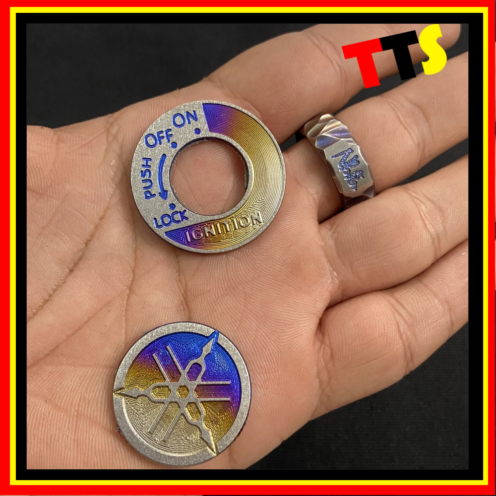 [HCM]( LOGO YA ZIN )  COMBO TEM TITAN DÁN Ổ KHÓA TEM LOGO TITAN DÁN MẶT NẠ EXCITER MẪU NHỎ 2006-2010