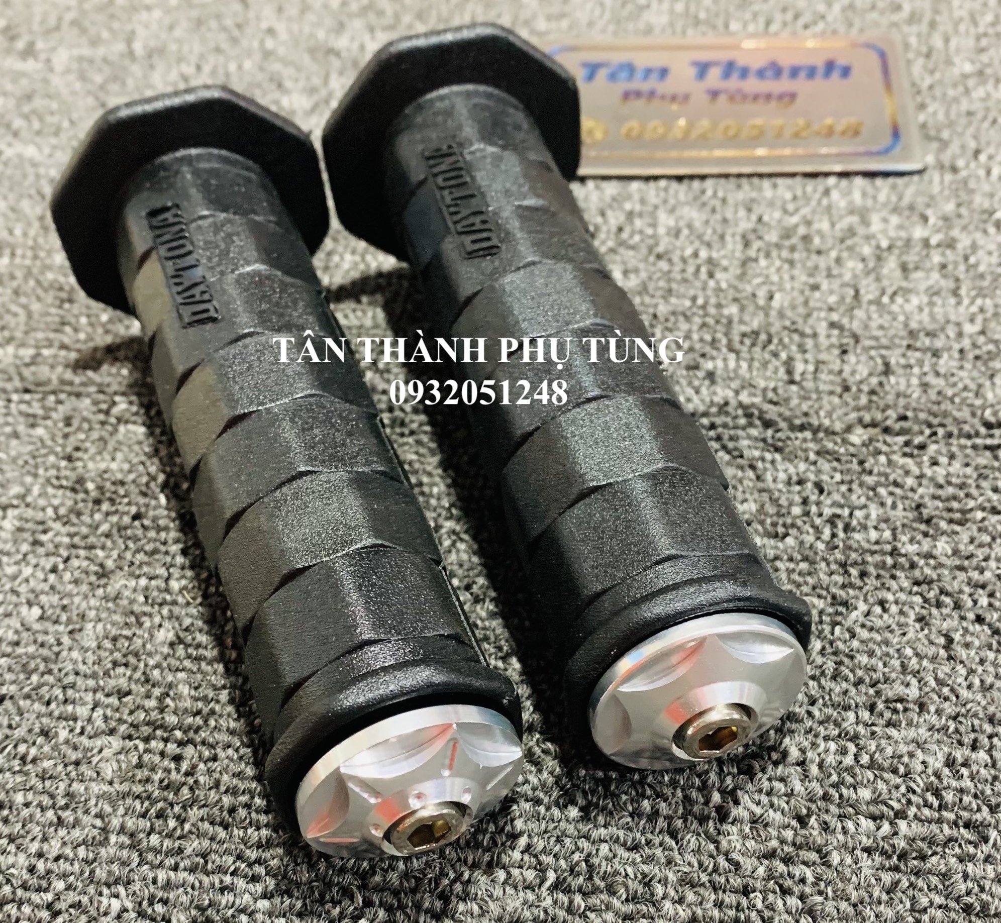 Bao tay Daytona kèm gù nhôm CNC