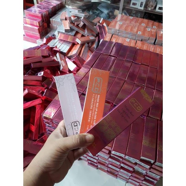 Dưỡng kích màu môi PCD