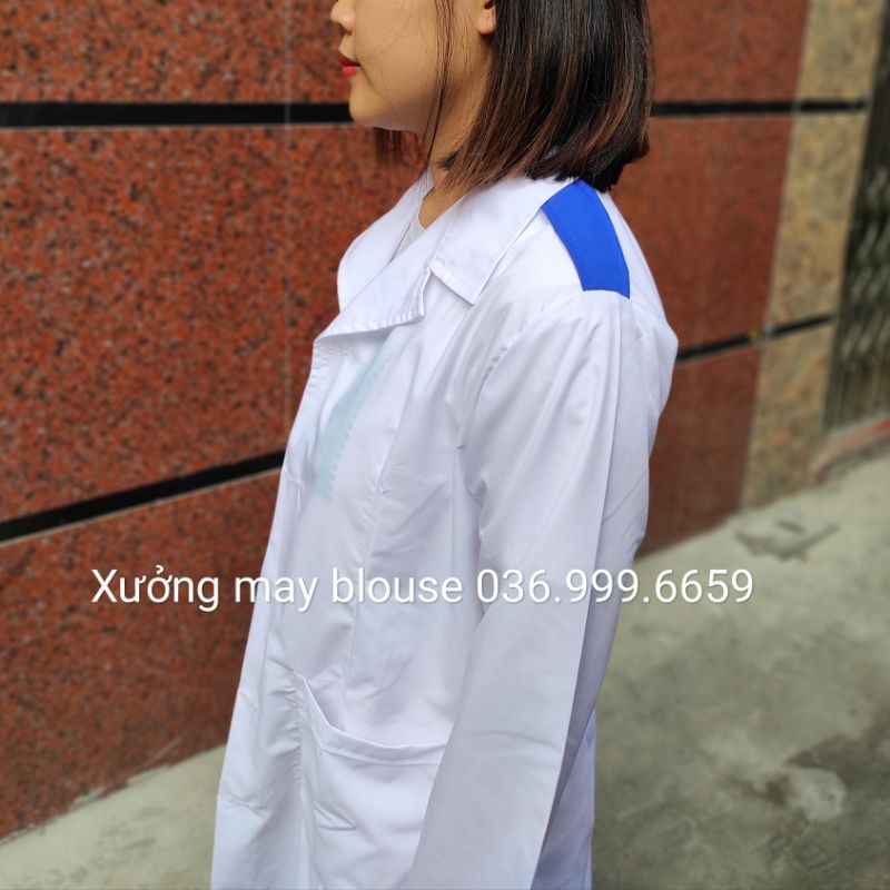 Áo choàng blouse trắng sinh viên thực tập nam nữ - áo blu trắng có cầu vai xanh cho thực tập sinh bác sĩ