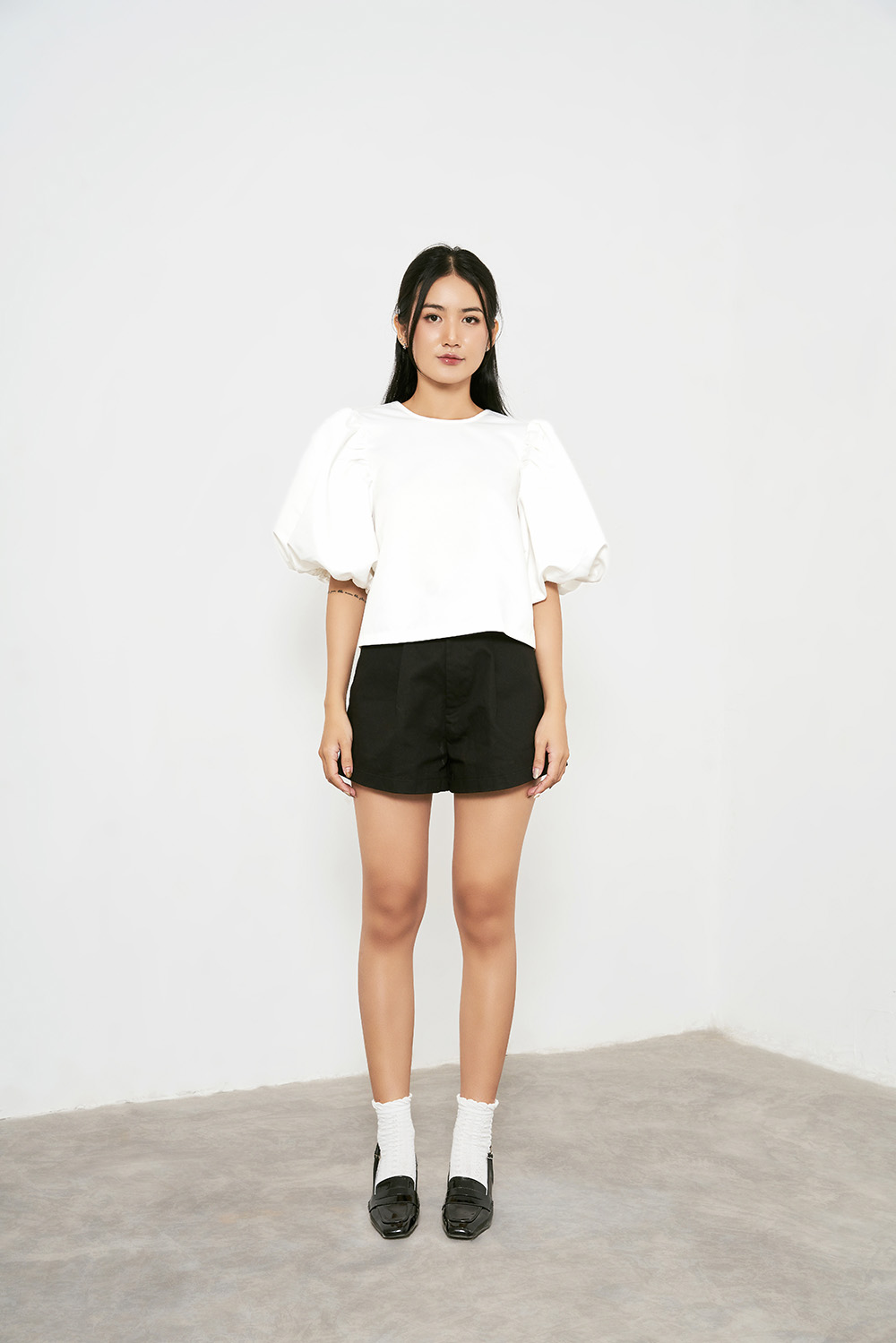 Dottie - áo kiểu tay phồng phối nơ nhung nữ dottie trắng - t0561