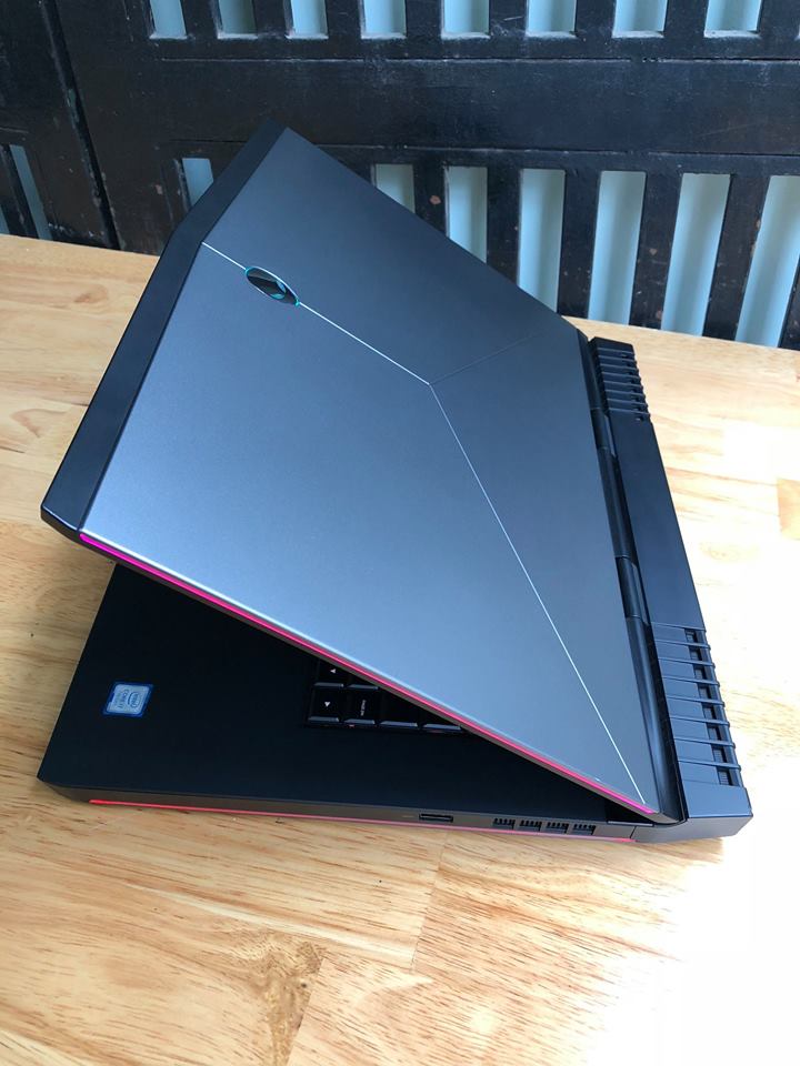 [HCM]Laptop Dell Alienware 15R3 i7 7700HQ 16G 128G + 1T GTX1070 = 8G zin100% giá rẻ