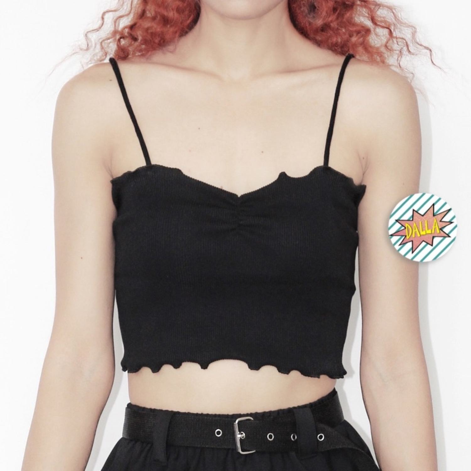Dalla áo 2 dây croptop màu đen, trắng
