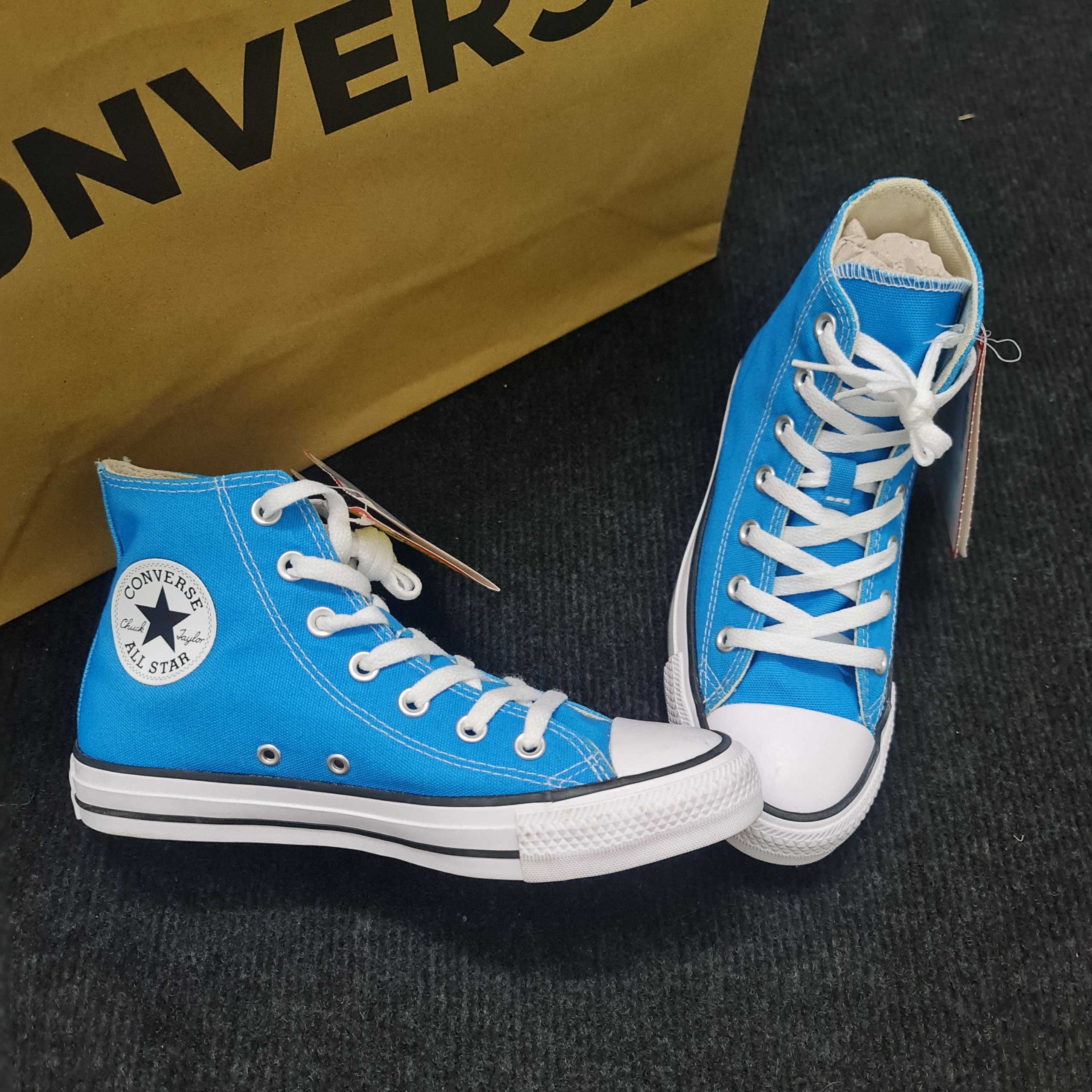 Converse chuck hotsell 2 xanh dương