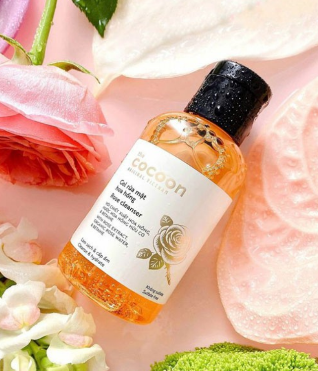 Sữa rửa mặt hoa hồng Cocoon - Gel rửa mặt hoa hồng Cocoon