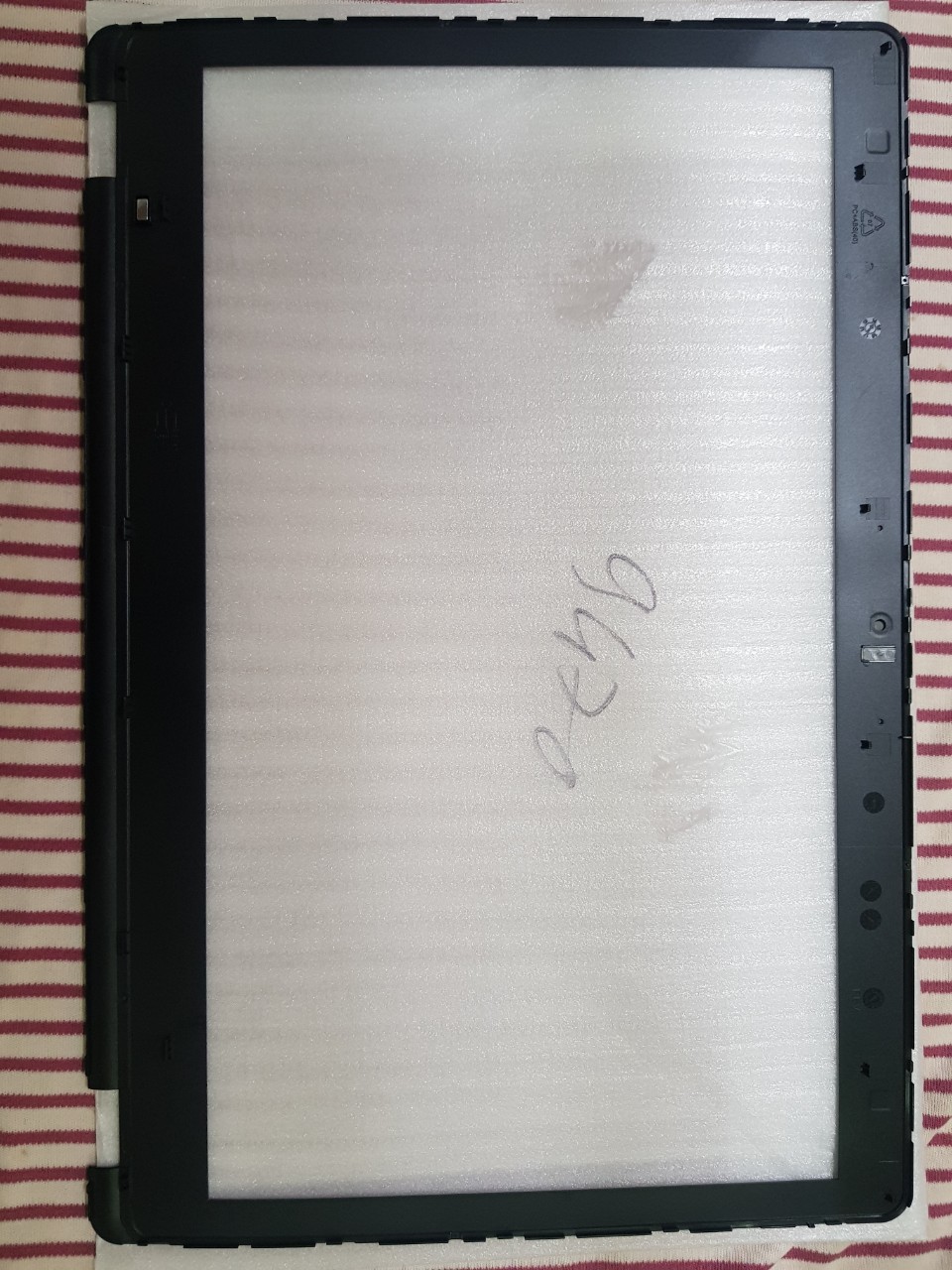 [HCM]Mặt B vỏ laptop HP Elitebook Folio 9470M - 9480M - Viền màn hình HP Folio 9470M - 9480M