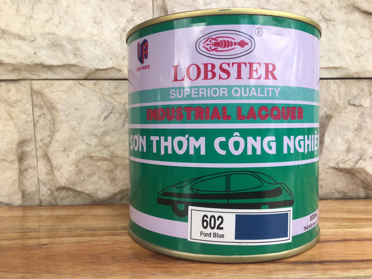 Sơn thơm công nghiệp Lobster lon 800ml màu xanh lá đậm