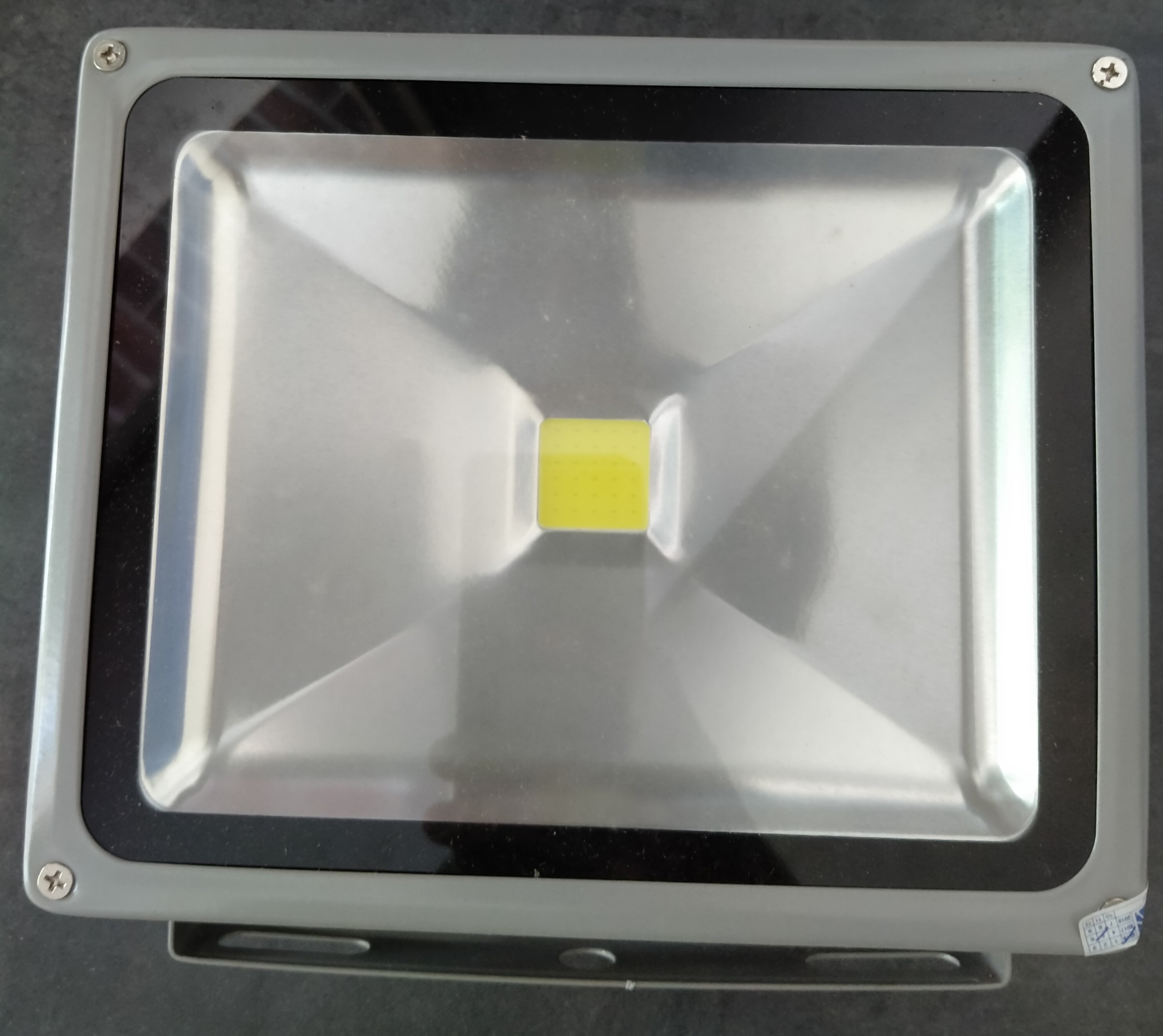 Đèn led pha 20w 30w 50w chống nước ip65 ip66 đèn led pha đổi màu rgb