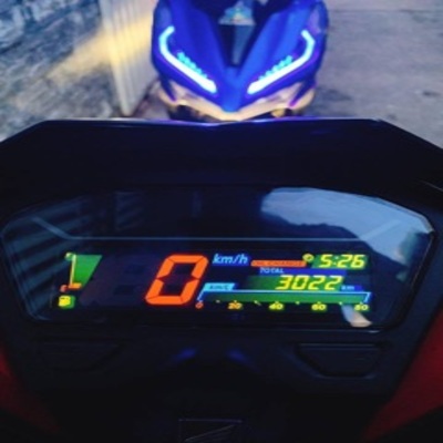 TEM FILM DÁN ĐỒNG HỒ VARIO CHUYỂN MÀU SIÊU ĐẸP