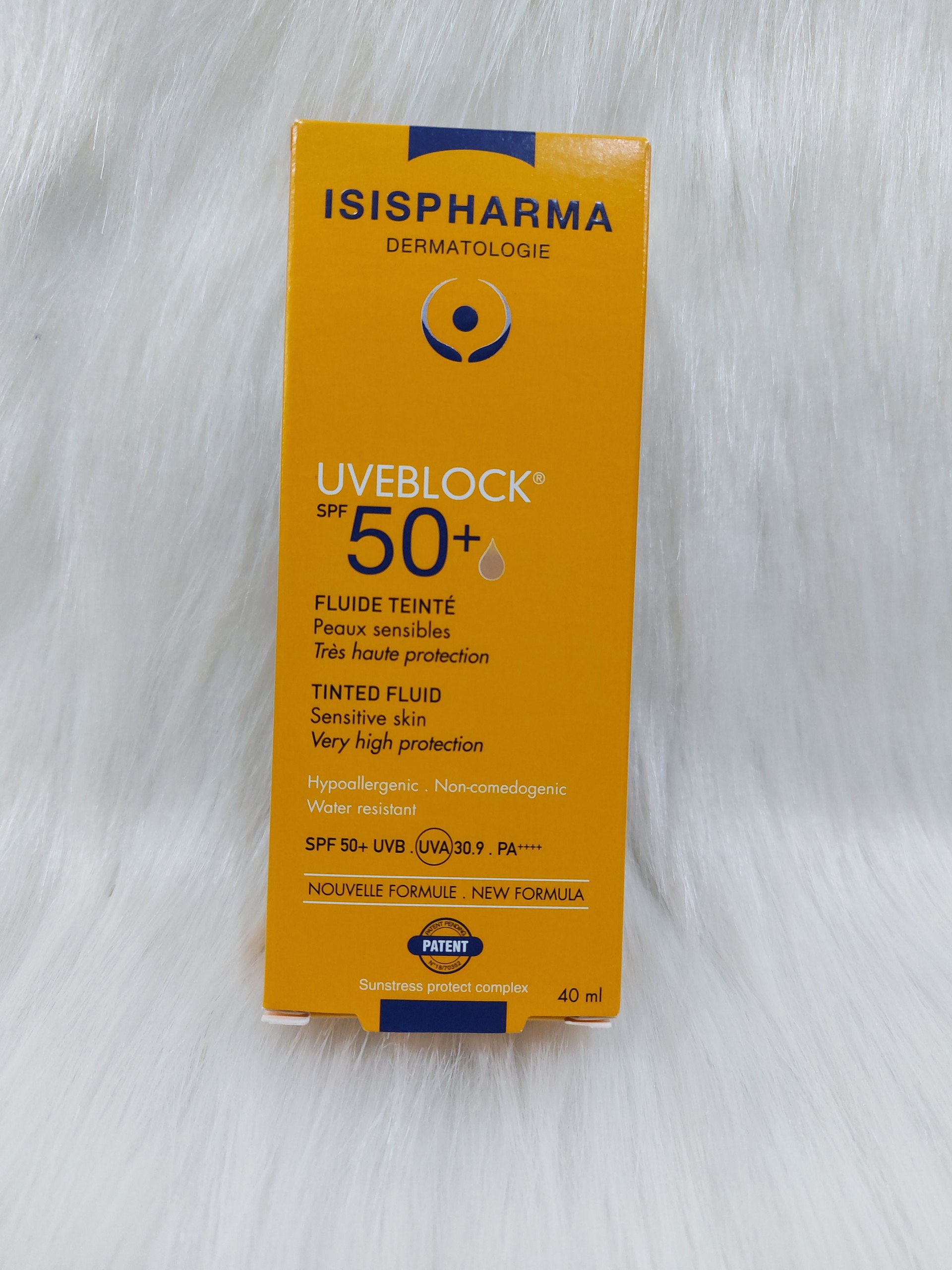 [HCM]Kem chống nắng dành cho da nhạy cảm Uveblock 50 Fluid ISIS PHARMA