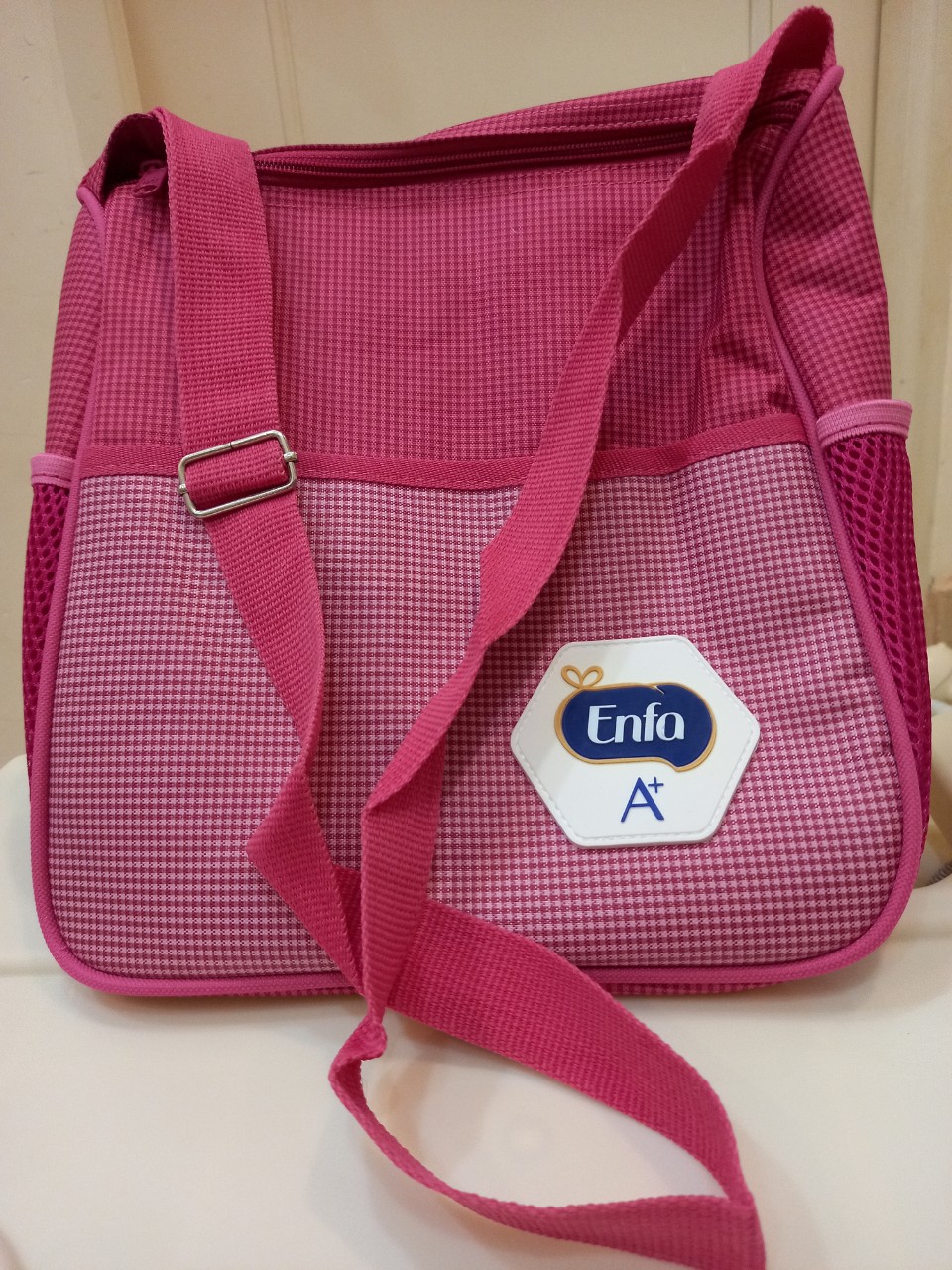 [HCM]Ba lô cho bé màu hồng - Túi đựng cho mẹ bỉm sữa -Túi xách -Ba lô trẻ em - Túi trẻ em - Balo hàng khuyến mãi Enfa