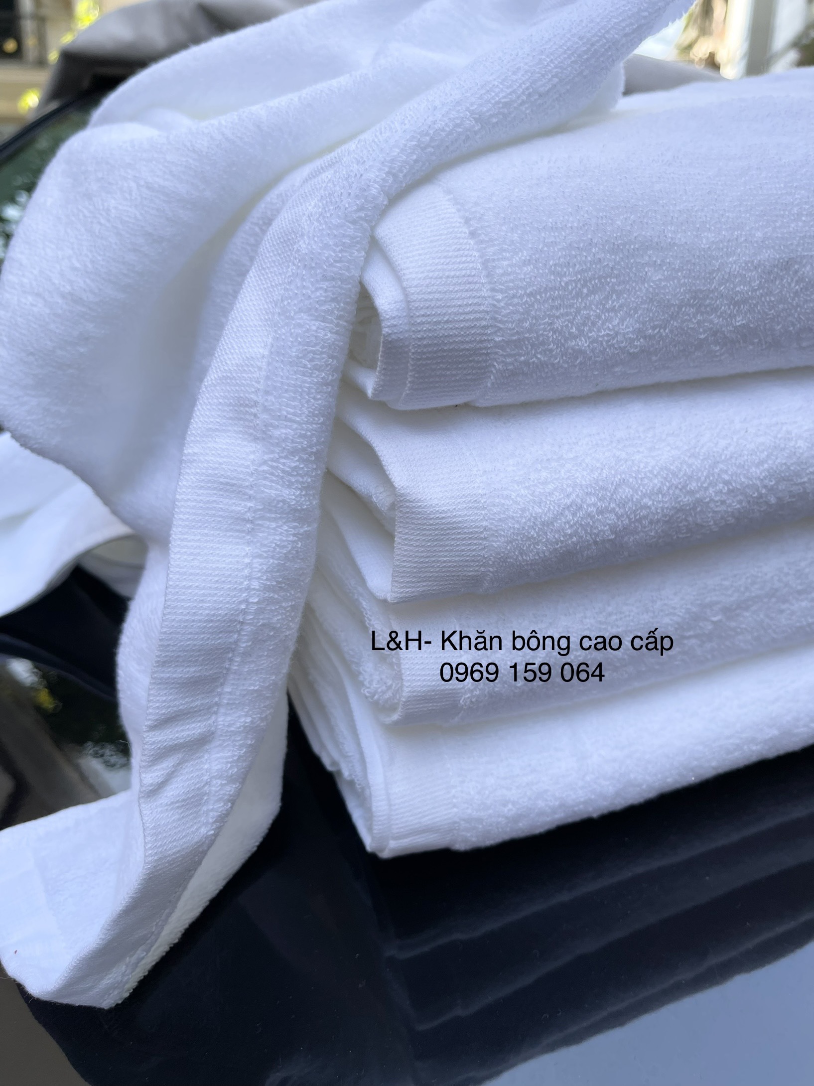 Khăn tắm trắng khách sạn xuất dư sợi cd, kt 70x140cm, 500g