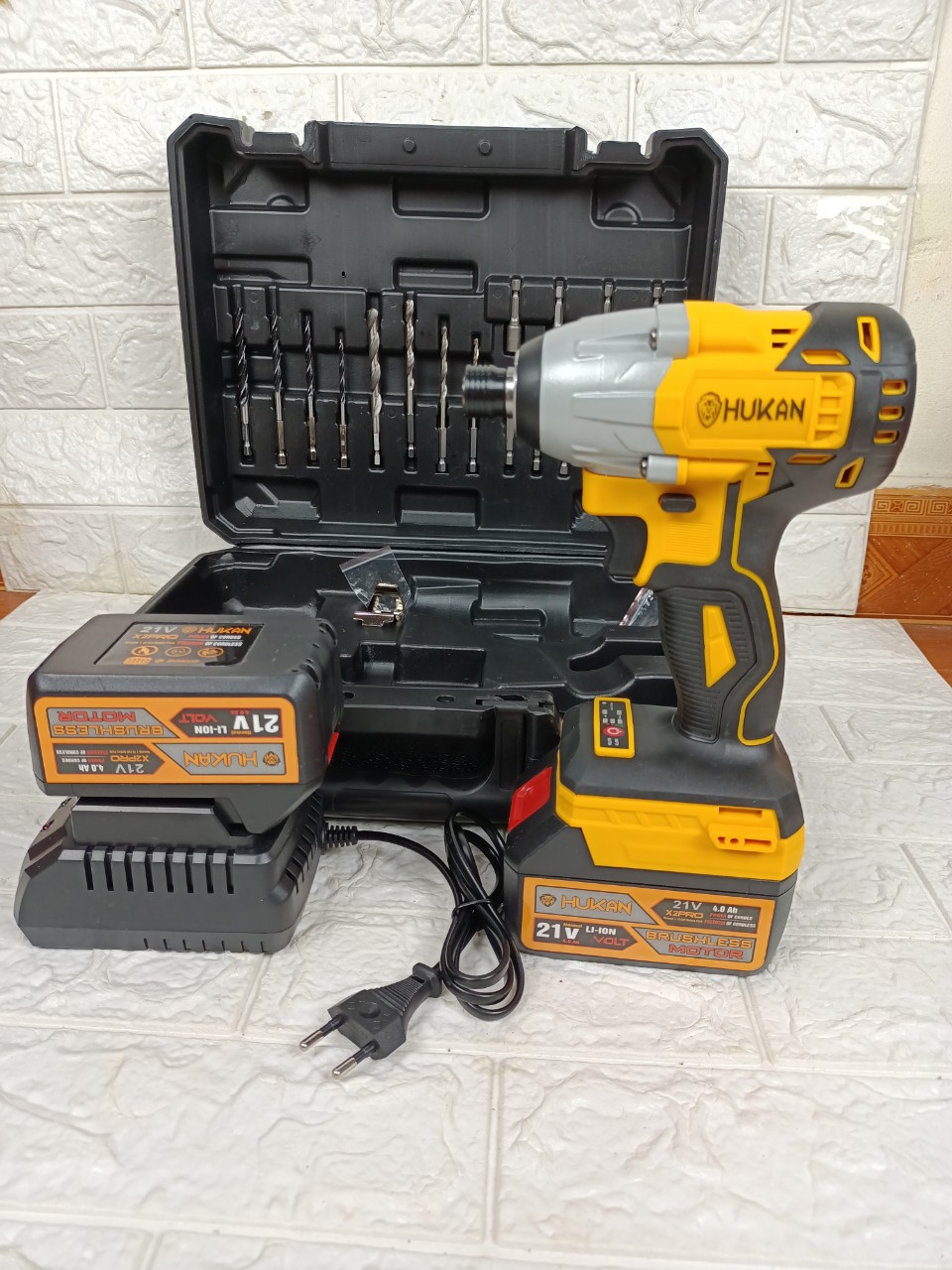 Máy Chuyên Vít HUKAN X2 PRO 21V , Hàng Không Chổi Than Đi Kèm Bộ Phụ Kiện