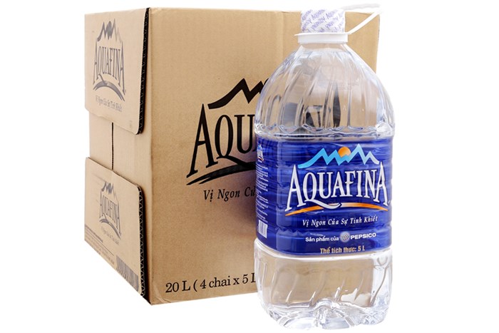 1 chai nước suối aquafina 5l 1
