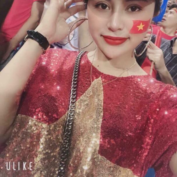 Áo cờ đỏ sao vàng kim sa 2 lớp có sz