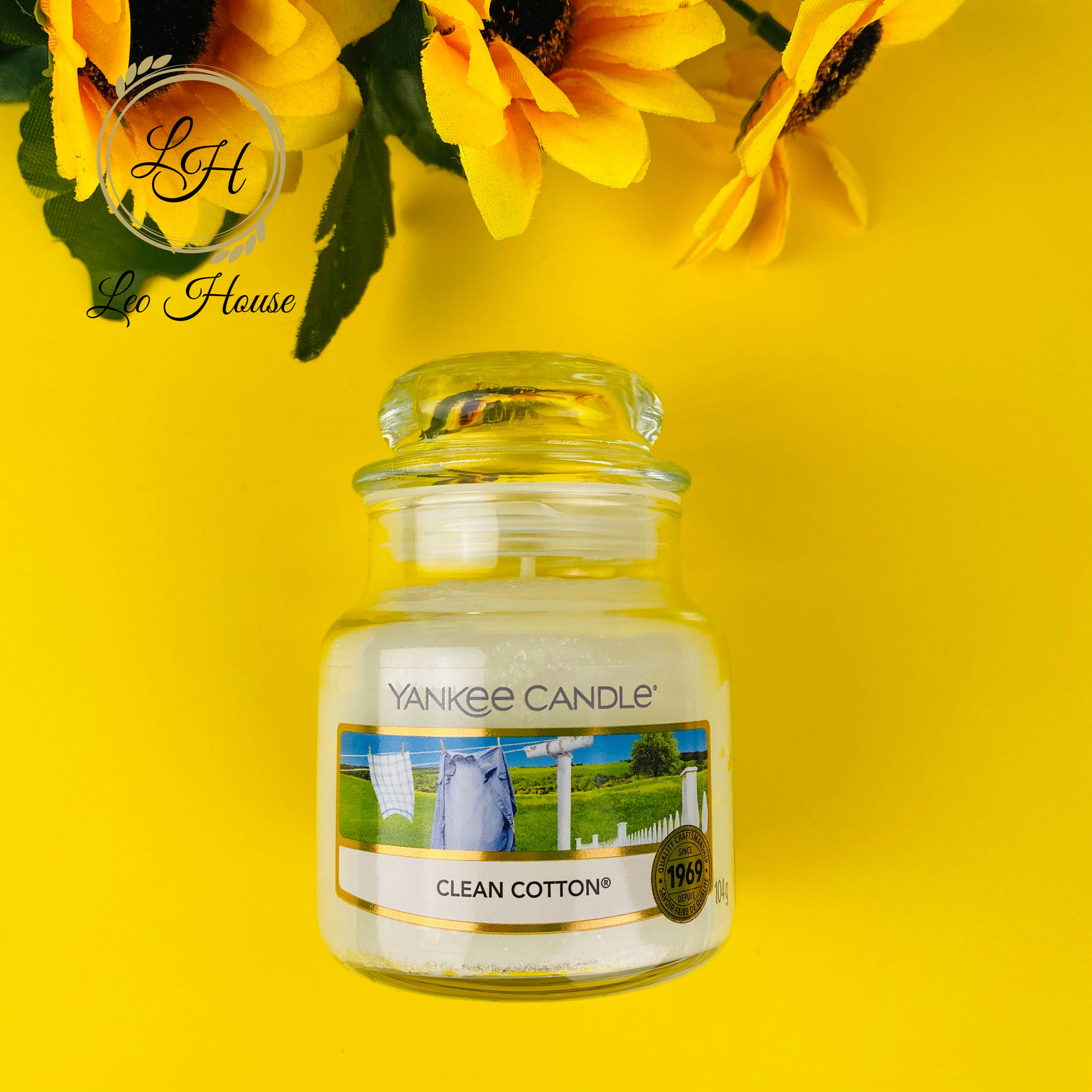 Nến thơm Yankee Candle Clean Cotton