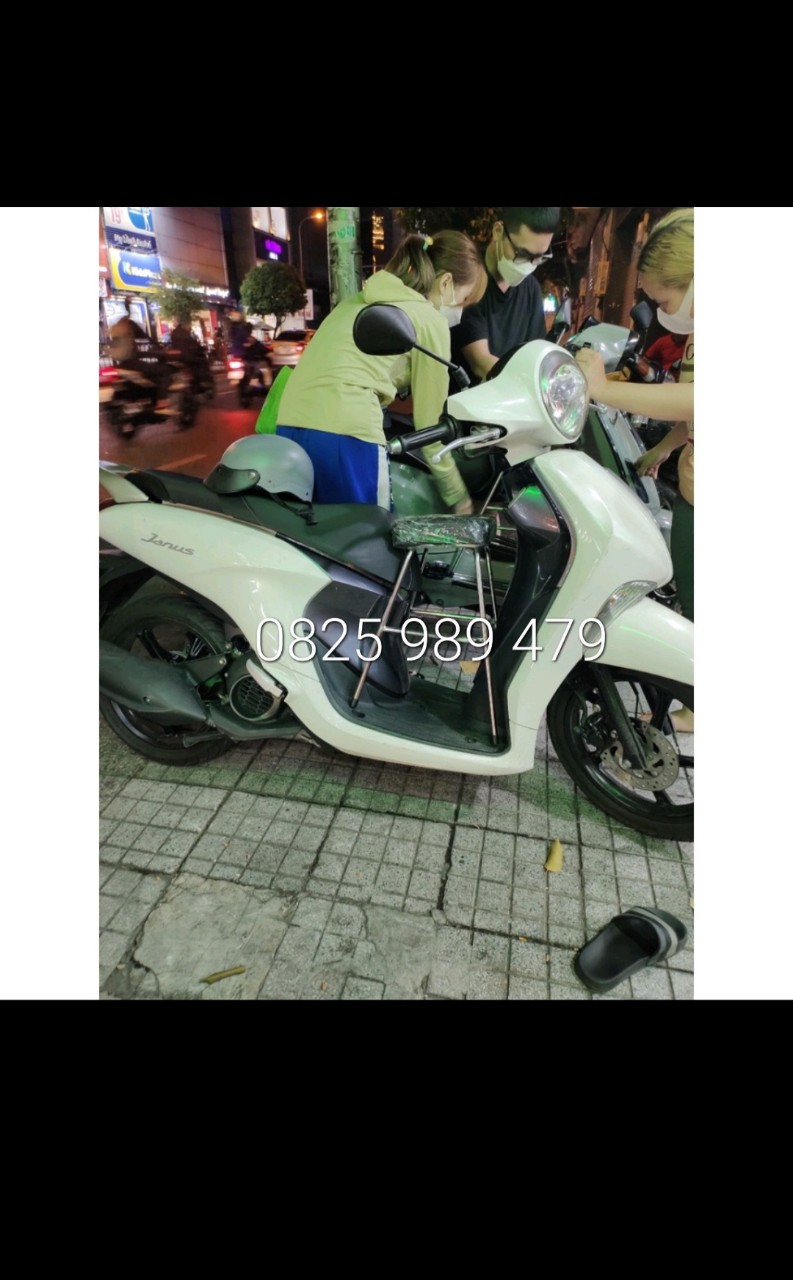 Ghế Ngồi Xe Tay Ga Cho Bé không tựa janus
