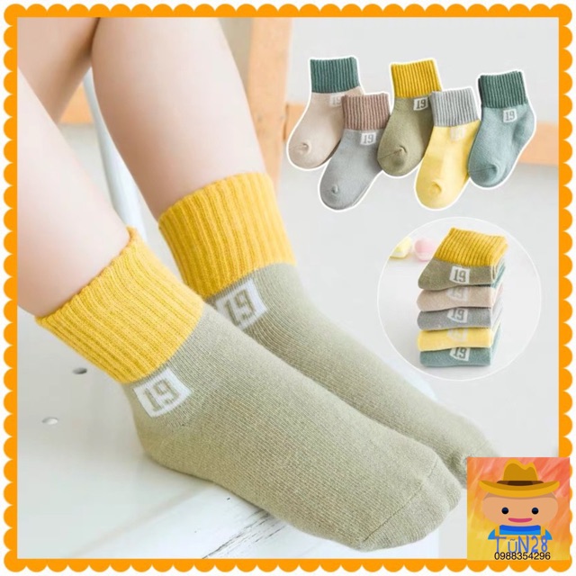 Set 5 đôi tất cao cổ đánh số 19-20 cho bé