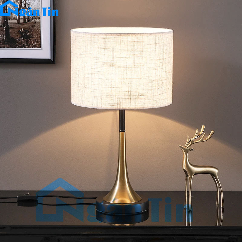 Đèn để bàn học làm việc phòng ngủ cao cấp DB588 Ngân Tin