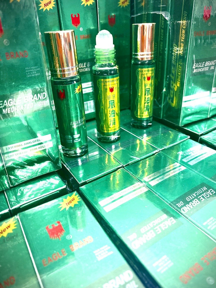 Combo 3 chai dầu gió xanh singapore 10ml dạng lăn mẫu mới