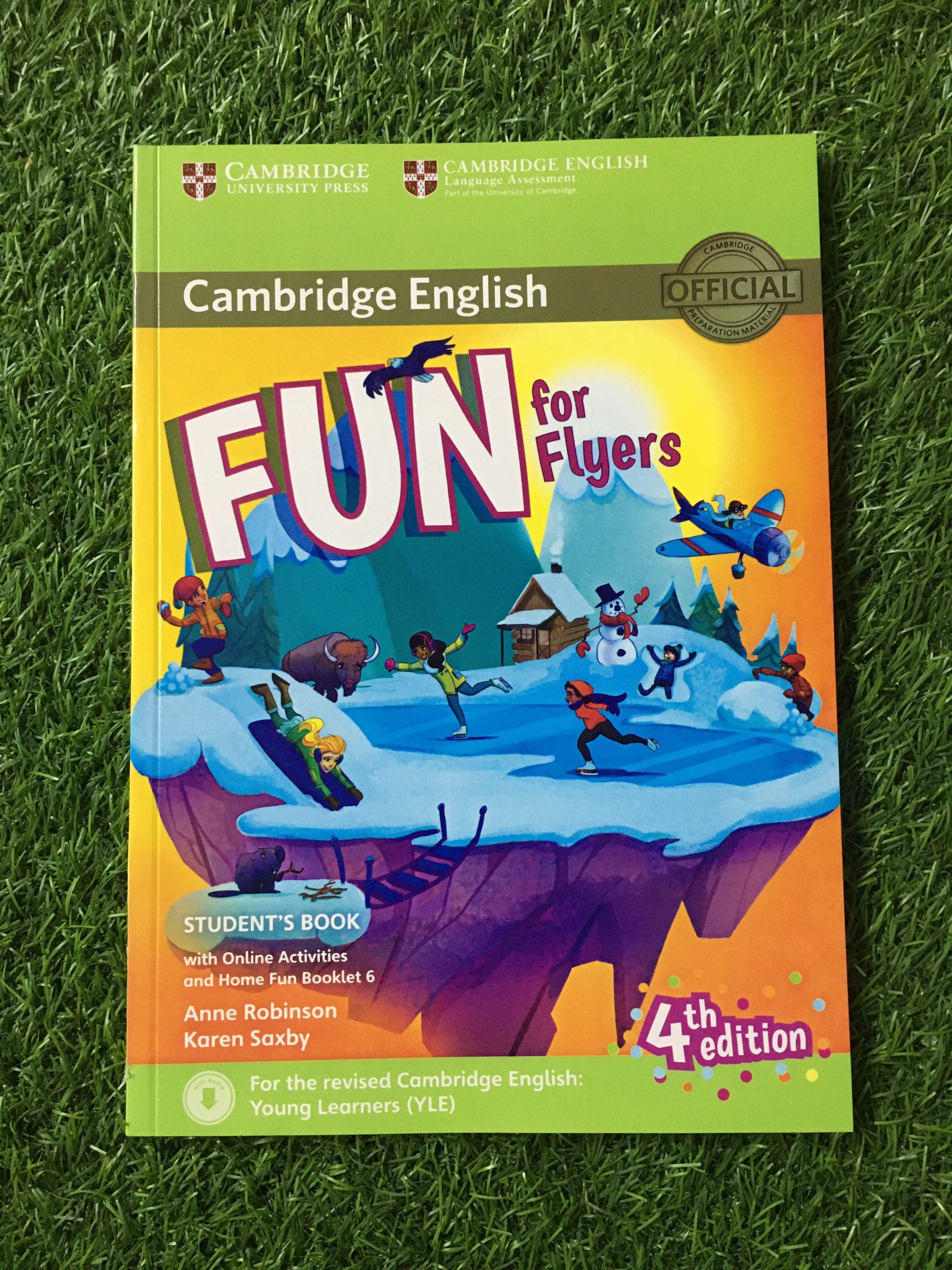 Sách Cambridge FUN for Flyers 4th