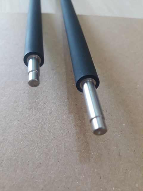 Trục sạc hộp mực HP 107a, máy in M135a, M137fdn, M135w, M107w (W1107A). Là trục cao su hộp mực máy in