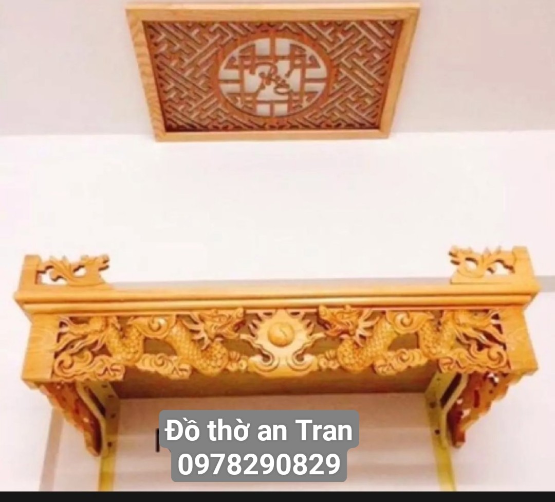 Bàn thờ treo bằng gỗ pơ mu ngang 107 cm sâu 61 kèm chân đỡ