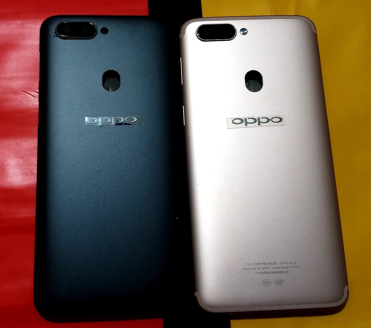 [HCM]Vỏ OPPO R11s zin new hàng chuẩn cao cấp ( Vỏ lưng - Khung sườn ) nút nguồn  phím âm lượng tăng giảm .