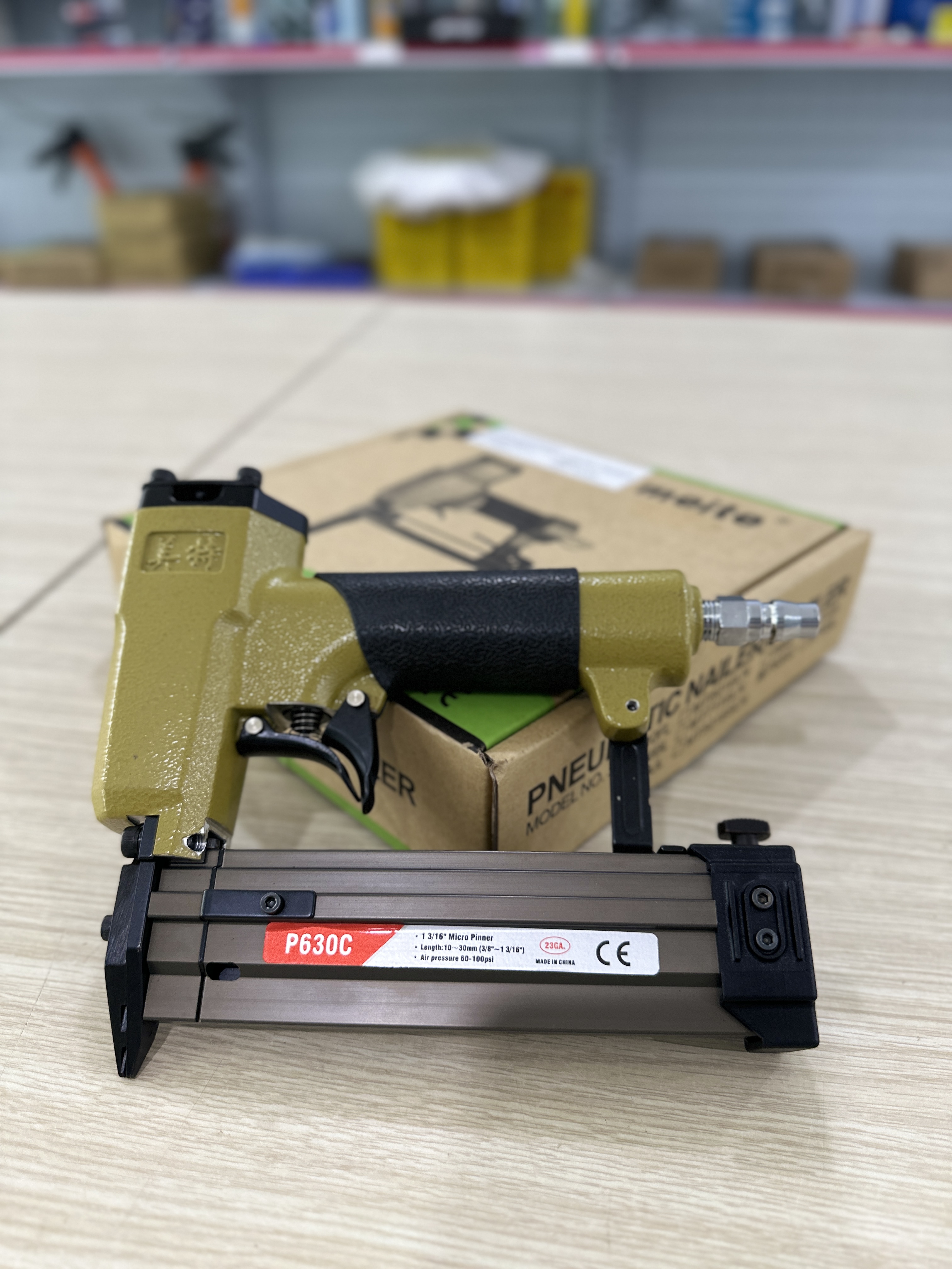 Súng bắn đinh chỉ meite p630c