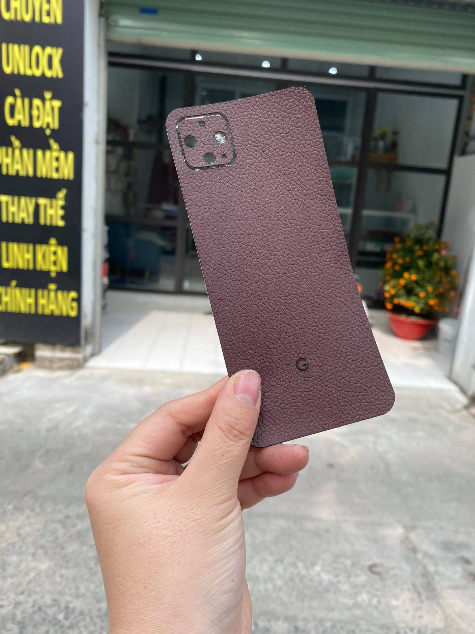 Dán da lưng điện thoại Google Pixel 4 trơn không 1 màu