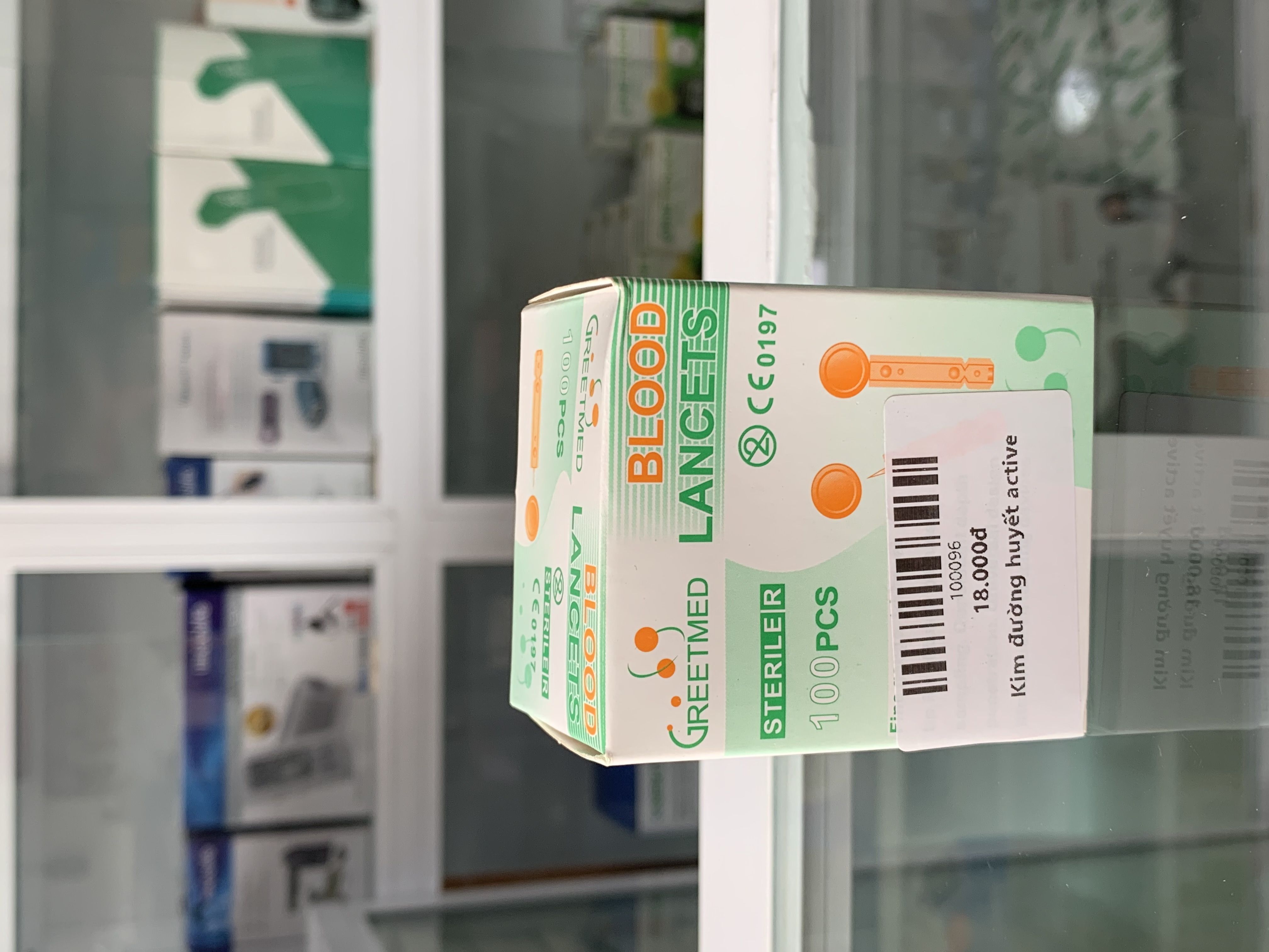 [HCM]Kim chích lấy máu đo đường huyết lấy nhân mụn vô khuẩn an toàn Blood Lancets - Hộp 100 cái -Greatmed