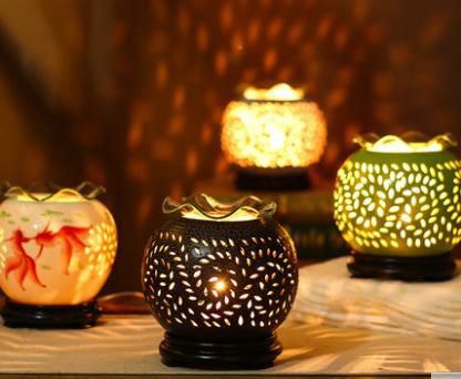 Đèn xông tinh dầu bằng điện (có nắp lượn sóng)