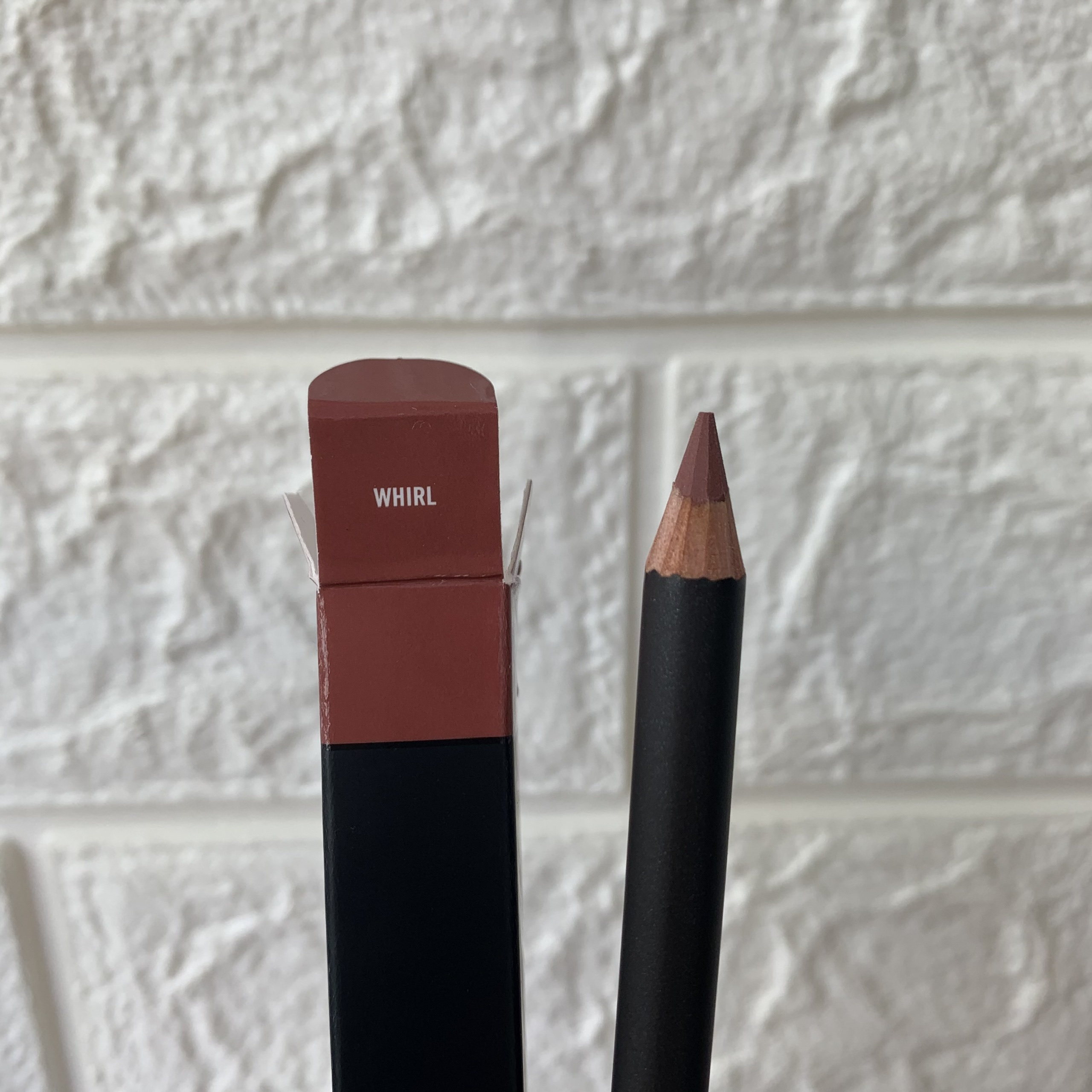 Chì Kẻ Môi Màu WHIRL - MAC - Lip Pencil Crayon A Levres 1.45g