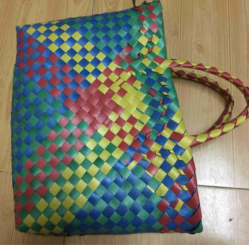 Làn đi chợ hàng ngày kích thước dài 42cm cao 30cm