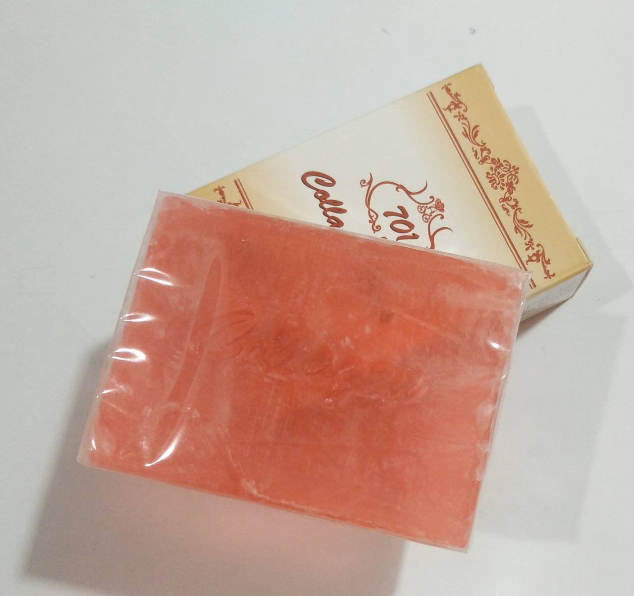 Soap rửa mặt collagen vit e giúp sạch da