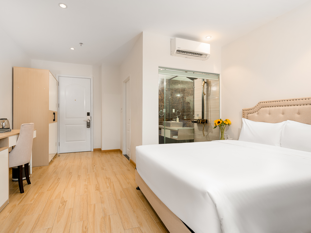 [ Evoucher 3N2Đ EX Luxury Đà Nẵng hotel ] Phòng 2 người: Giá rẻ, miễn phí ăn sáng, thuê xe,...siêu tiết kiệm