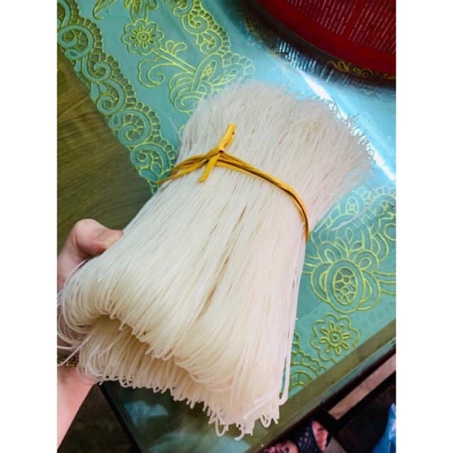 Bún Gạo Khô Huế sợi bún dai ngon không chất bảo quản hàng nhà làm thủ công an toàn có 2 bó nặng 550-650gr