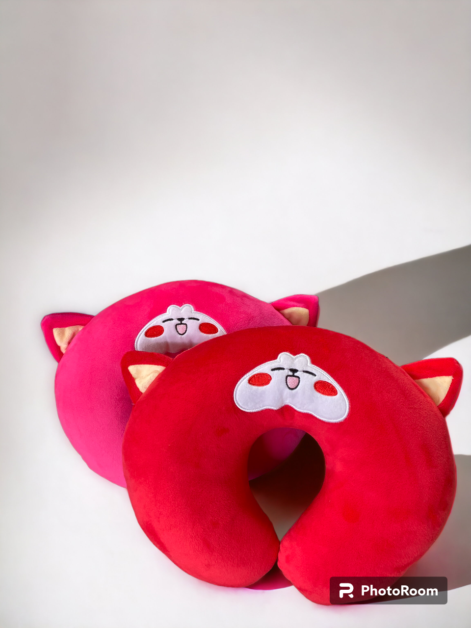Gối chữ U kê cổ đi du lịch, gối cổ chữ U hỗ trợ đau mỏi vai gáy khi đi làm, đi du lịch