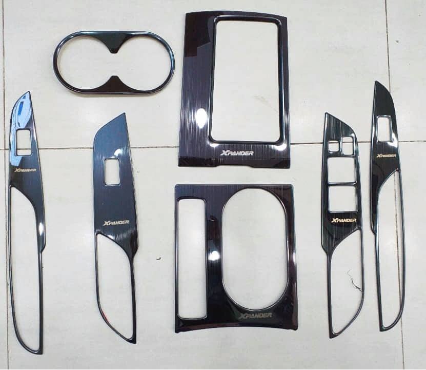 Ốp Trang Trí Nội Thất Xe Mitsu Xpander 2018 2019 2020 2021 - 7 Chi Tiết, Chất Liệu TiTan Phay Xước, Có Sẵn Keo Dính Dễ Dàng Lắp Đặt Tại Nhà, Phụ Kiện Trang Trí Xe Sang Trọng Hơn