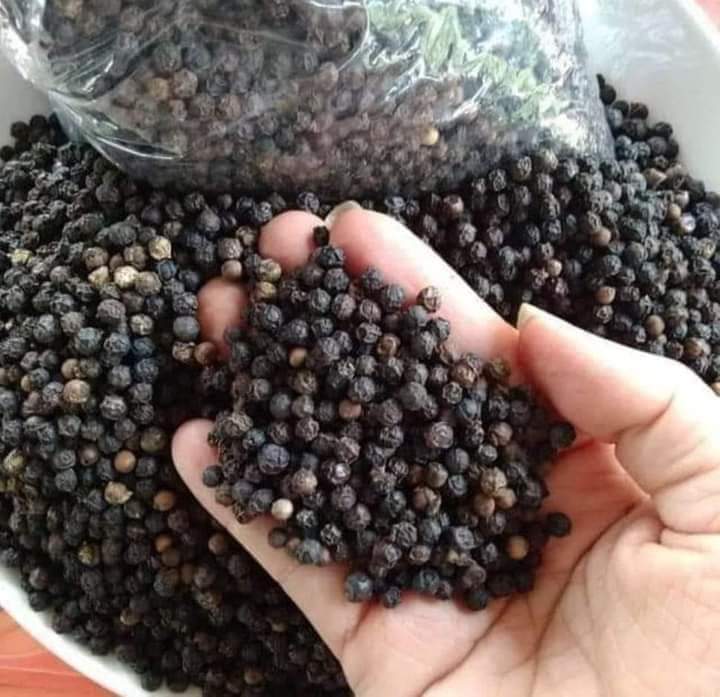 Tiêu đen đắk nông loại 1 nguyên chất nhà trồng - 500gr
