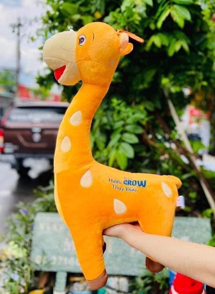 Hươu cao cổ nhồi bông NuviGrow